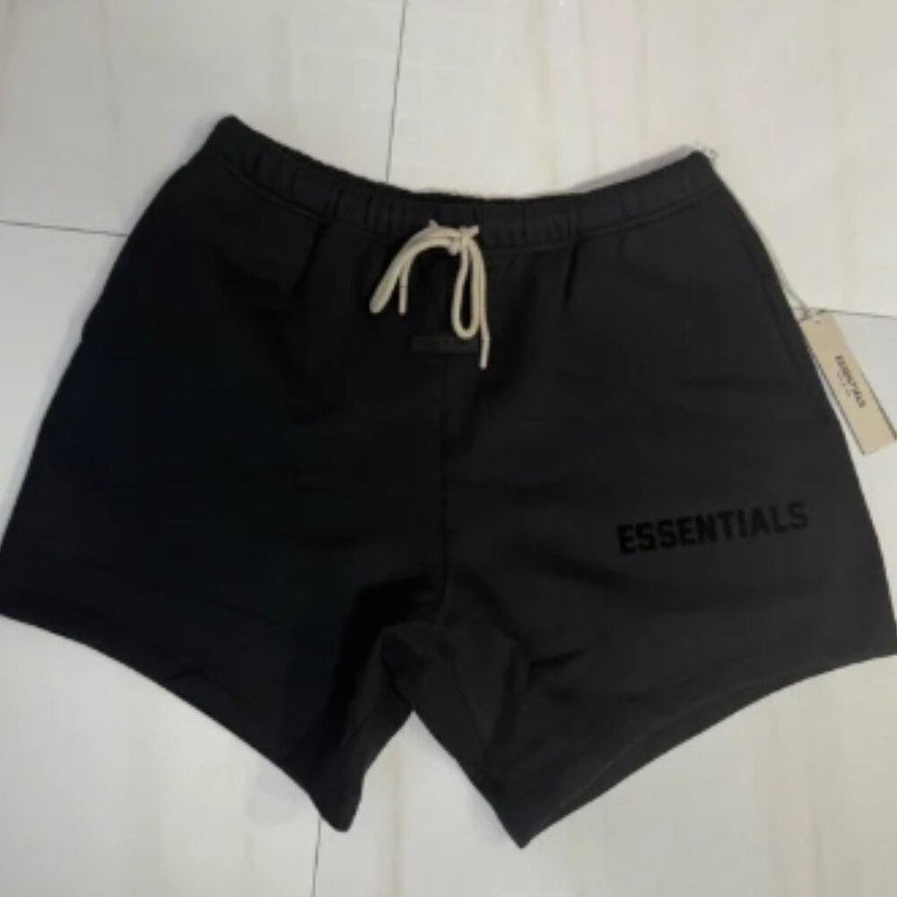 Fear of God Essentials Black Shorts – Size M